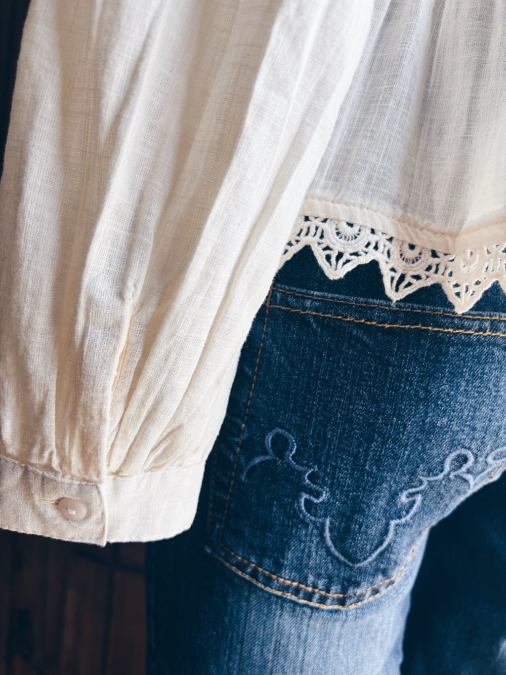 Jennifer & Grace Embroidered Boho Blouse Cardigan NWT - Picture 11 of 16
